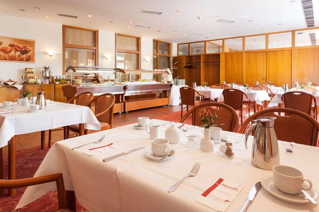 Morada Hotel Gifhorn Restaurante foto